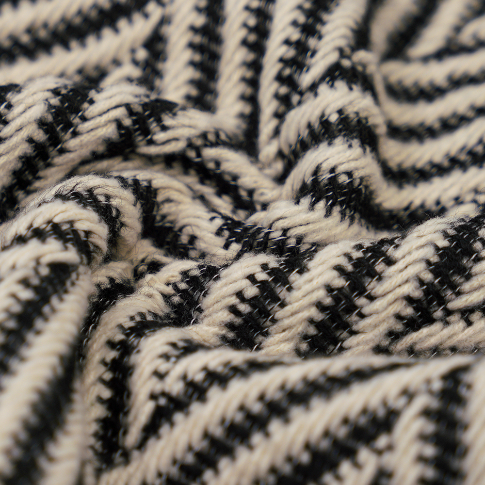 100% ostalo, 720G/M, klasična crno-bijela, pređa od tvida, ML-70230021-22090