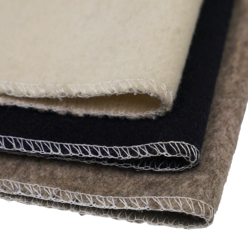 50% vuna, 40% poliester, 10% ostala vlakna, 680G/M, bež, jednostrani premaz od kristalne vune, ML-242-2050680