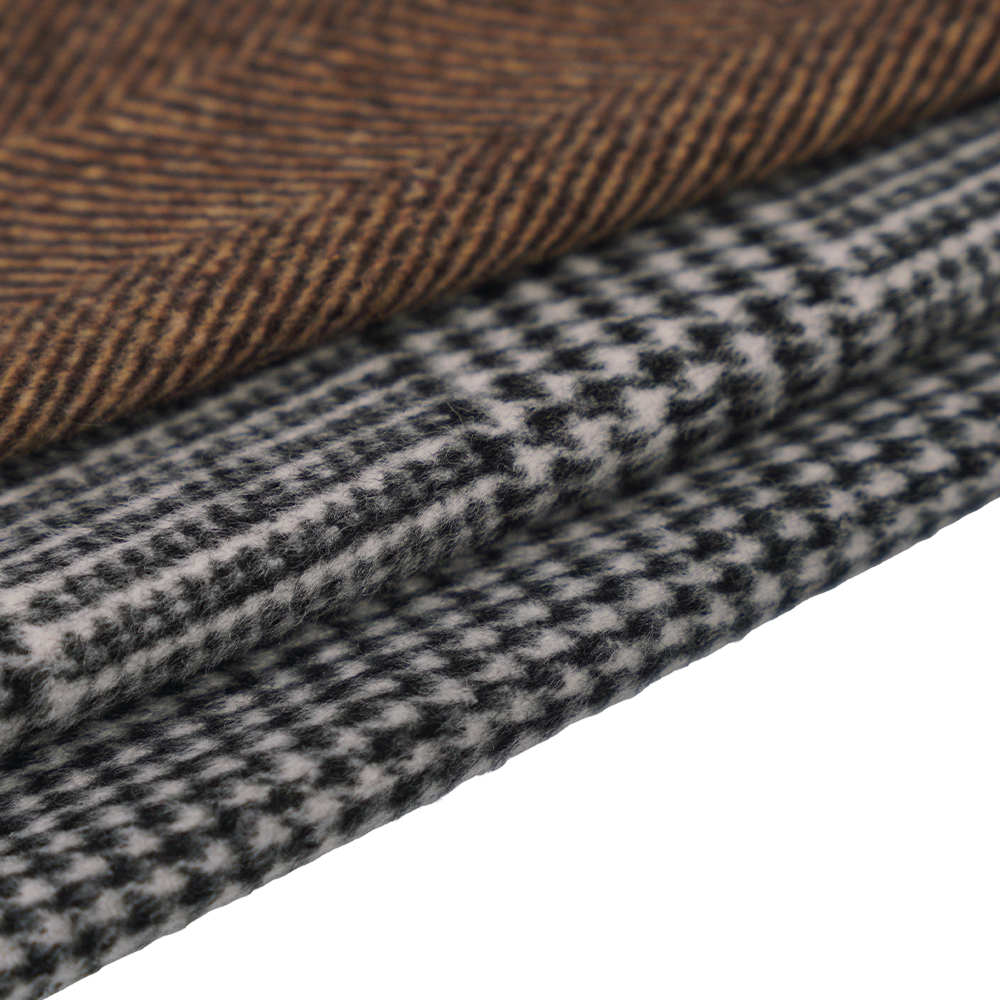 30% vuna, 70% ostalih vlakana, 630G/M, devina/smeđa, jednolična prevlaka riblja kost, ML-222030-7B